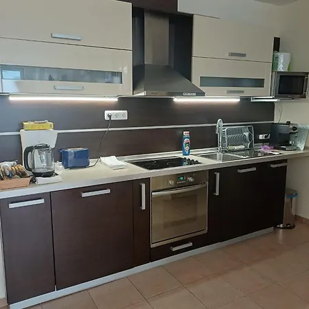 Апартаменти Noks First Line Seaview *