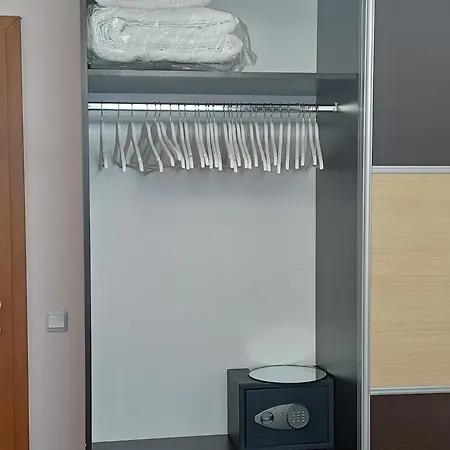Апартаменти Noks First Line Seaview