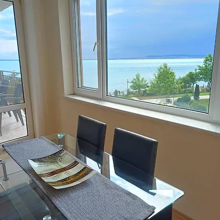 Noks First Line Seaview Apartment Sveti Vlas