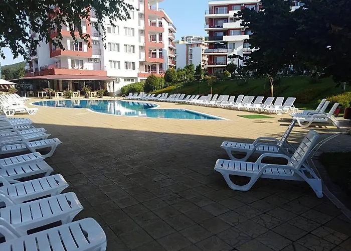 Noks First Line Seaview Apartment